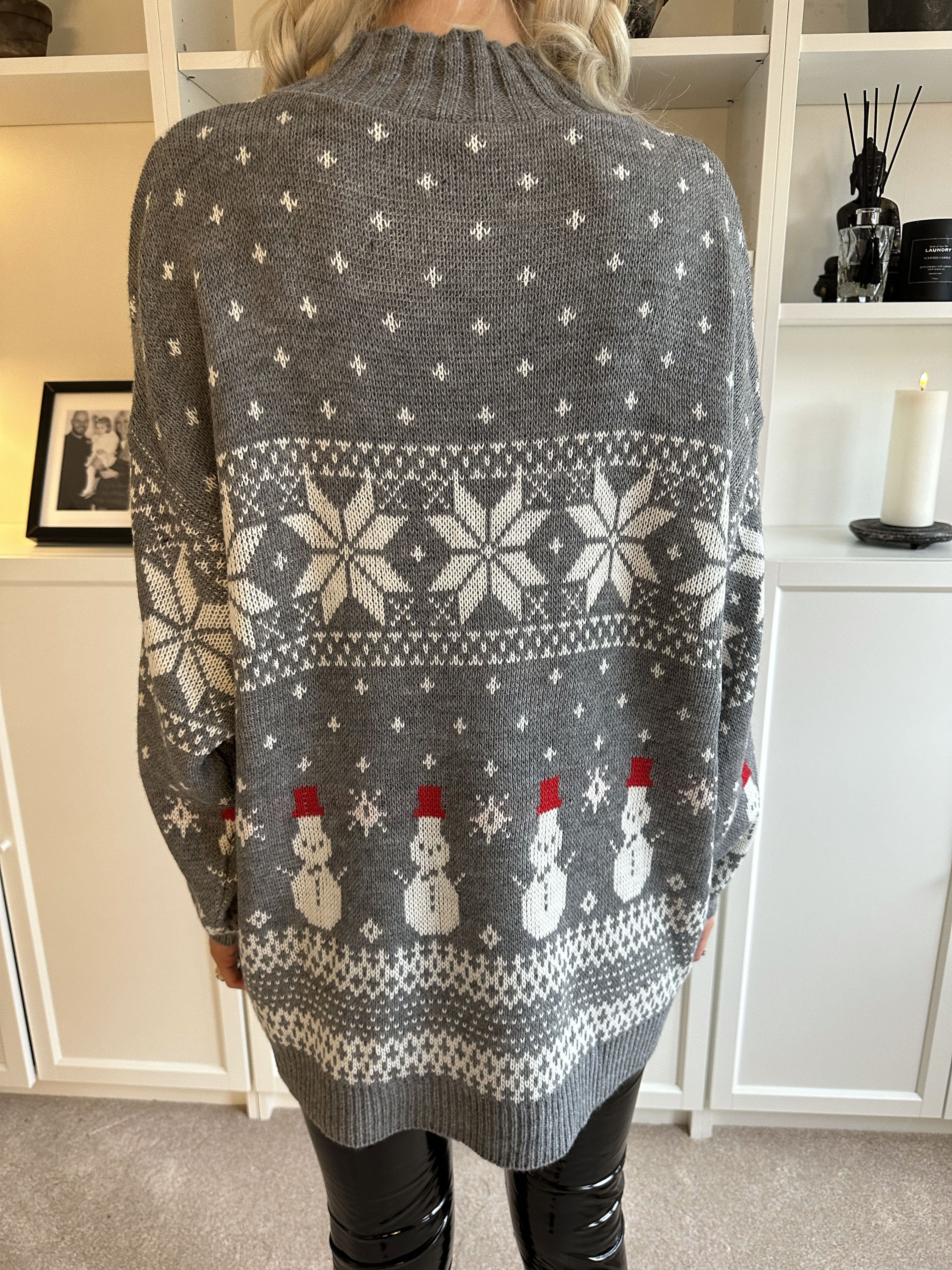 Snowman - Söt plus size jultröja med snögubbar